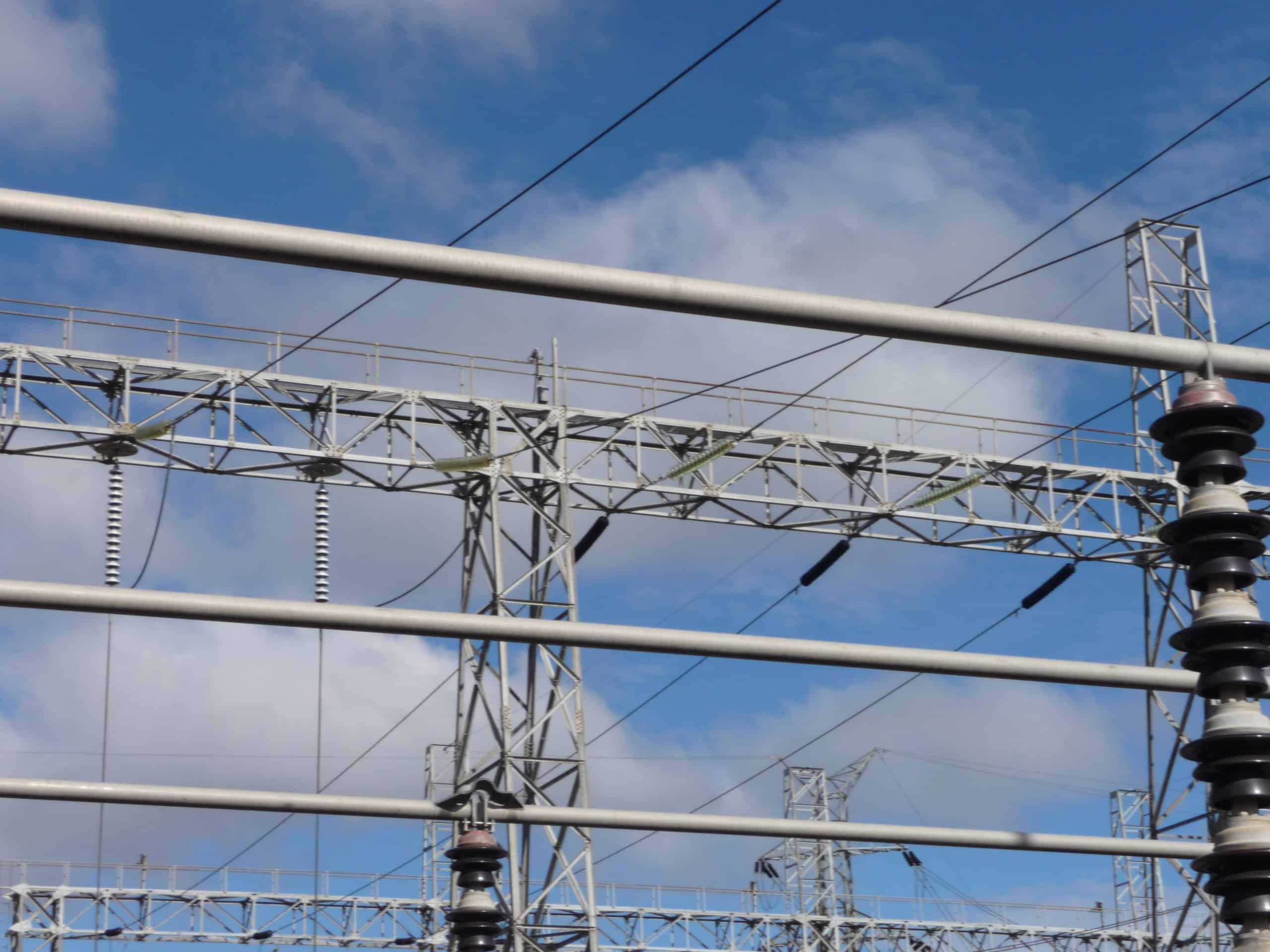 Enter Enclosures - Powerline Training